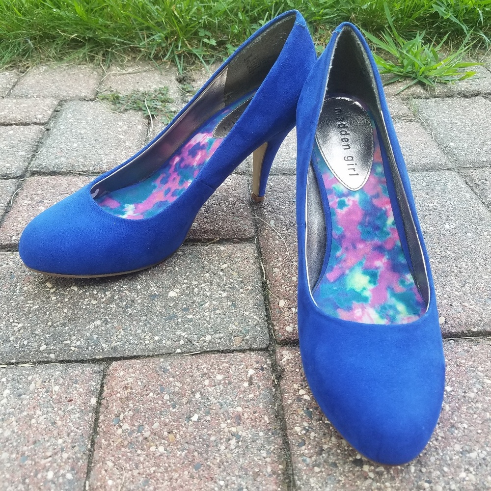 Madden Girl Shiine Pumps